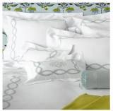 Matouk Providecne Twin Duvet Cover  12"  . . . 