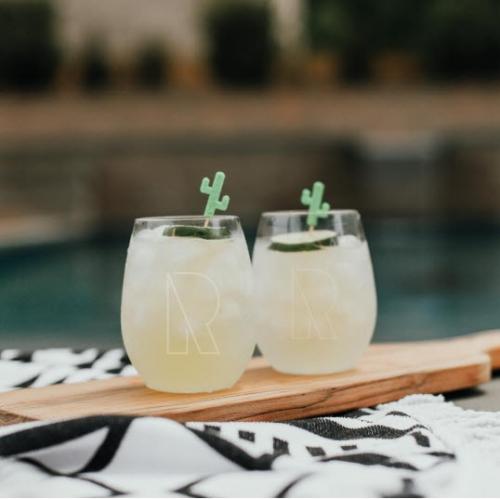 Personalized Tritan Acrylic Stemless Wine Tumbler Set  Home & Garden > Kitchen & Dining > Tableware > Drinkware > Stemware > Wine Glasses